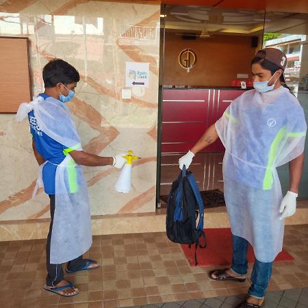 Hotel Green Plaza Thrissur Bagian luar foto