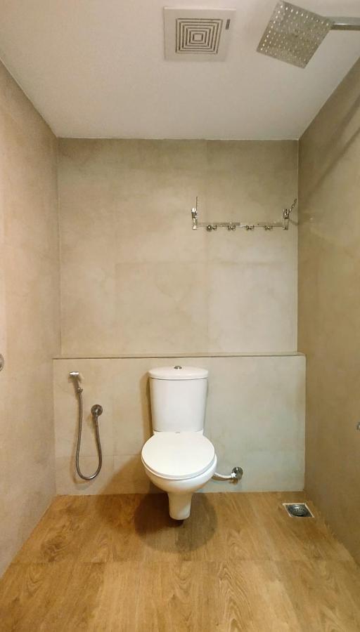 Hotel Green Plaza Thrissur Bagian luar foto