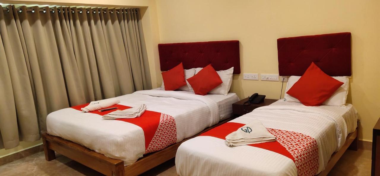 Hotel Green Plaza Thrissur Bagian luar foto