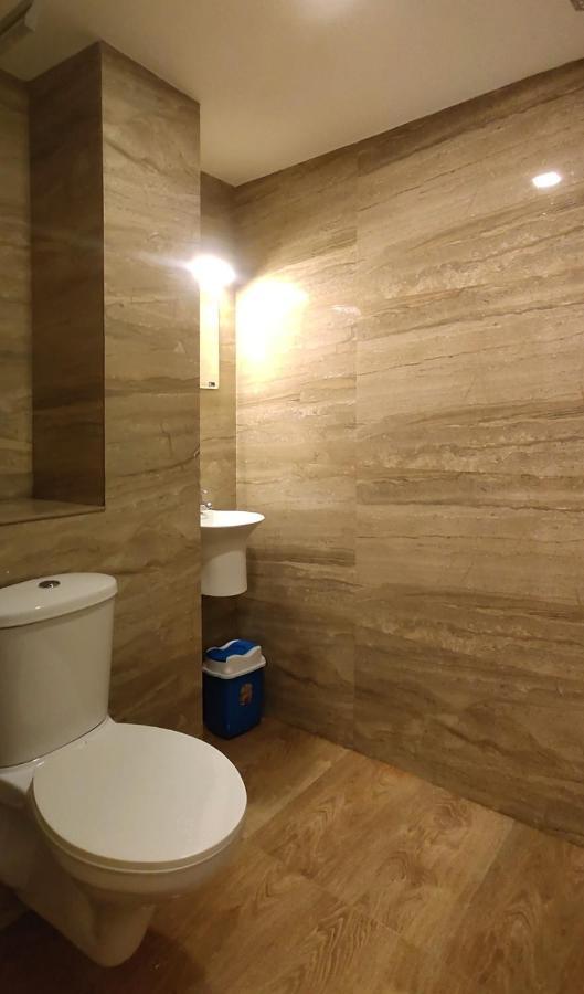 Hotel Green Plaza Thrissur Bagian luar foto